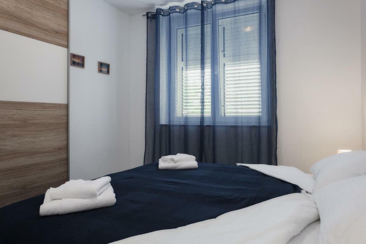 Apartman Bura เซนญ์ ภายนอก รูปภาพ