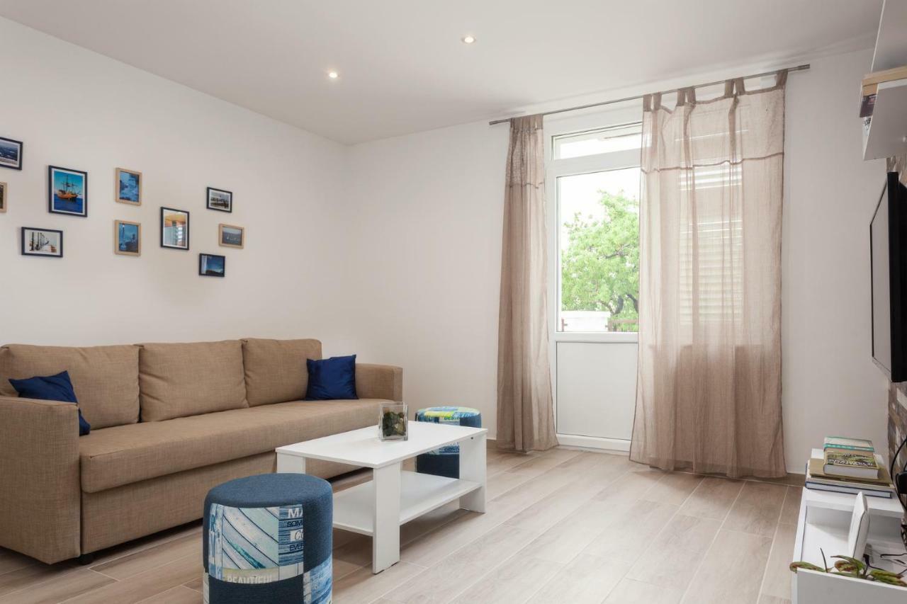 Apartman Bura เซนญ์ ภายนอก รูปภาพ